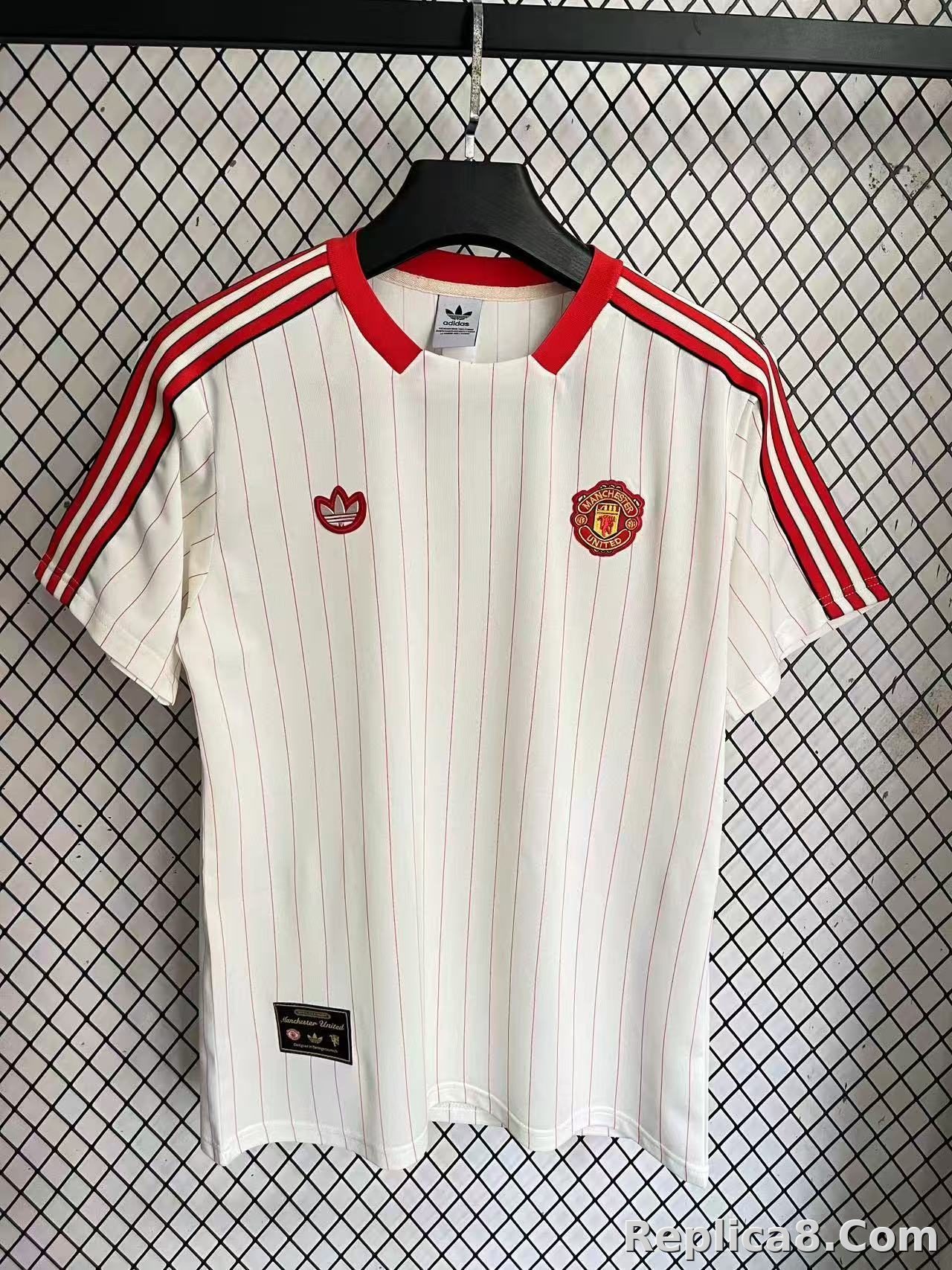 Manchester United Retro版 T-Shirt 米Yellow色S到4 XL