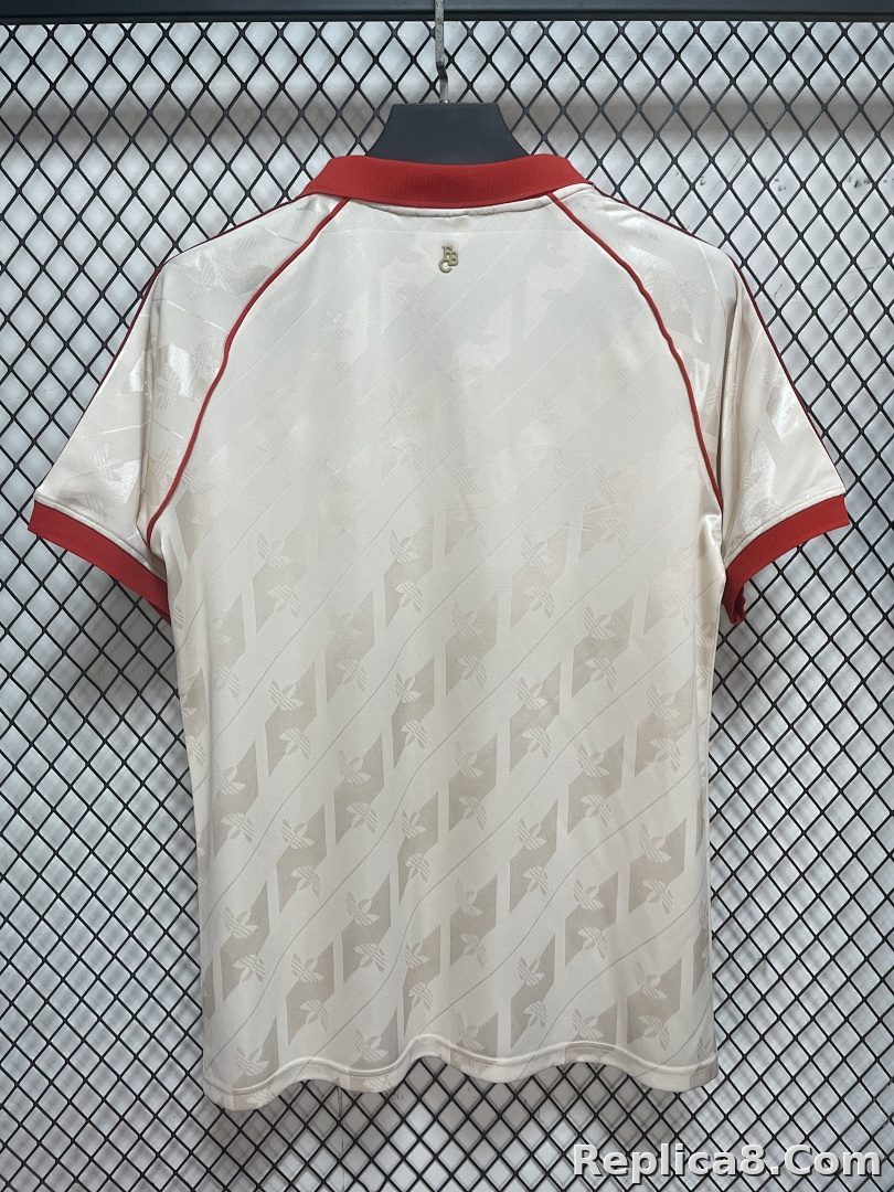 Bayern Munich Retro S-4 XL - detail