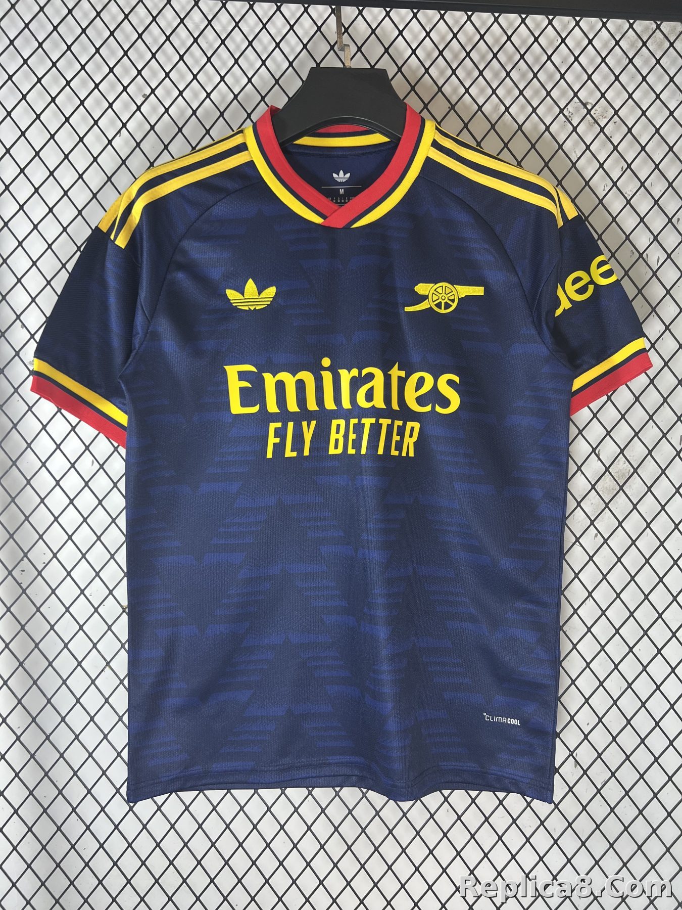 Arsenal Away Jersey - detail