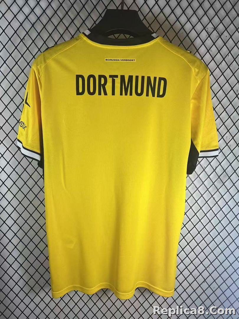 Yellow Borussia Dortmund Home Jersey - detail