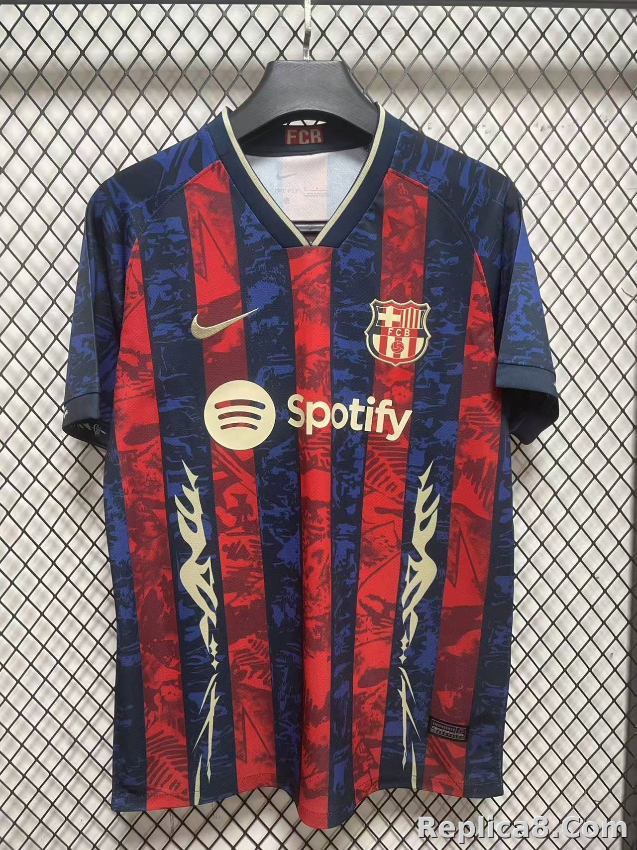 Barcelona Special Edition S-4 XL - detail
