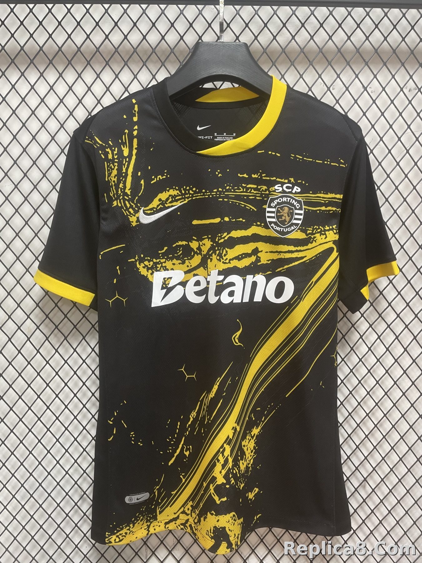 Sporting Lisbon 3 Away Jersey S-4 XL - detail
