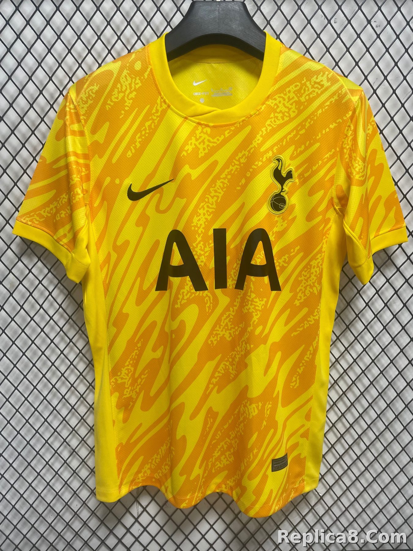 Tottenham Hotspur Goalkeeper Jersey S-2 XL - detail