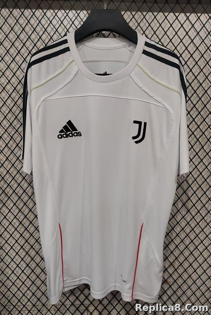 Juventus TS-4 XL - detail
