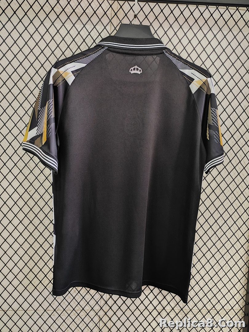 Real Madrid Black Special Edition S-4 XL