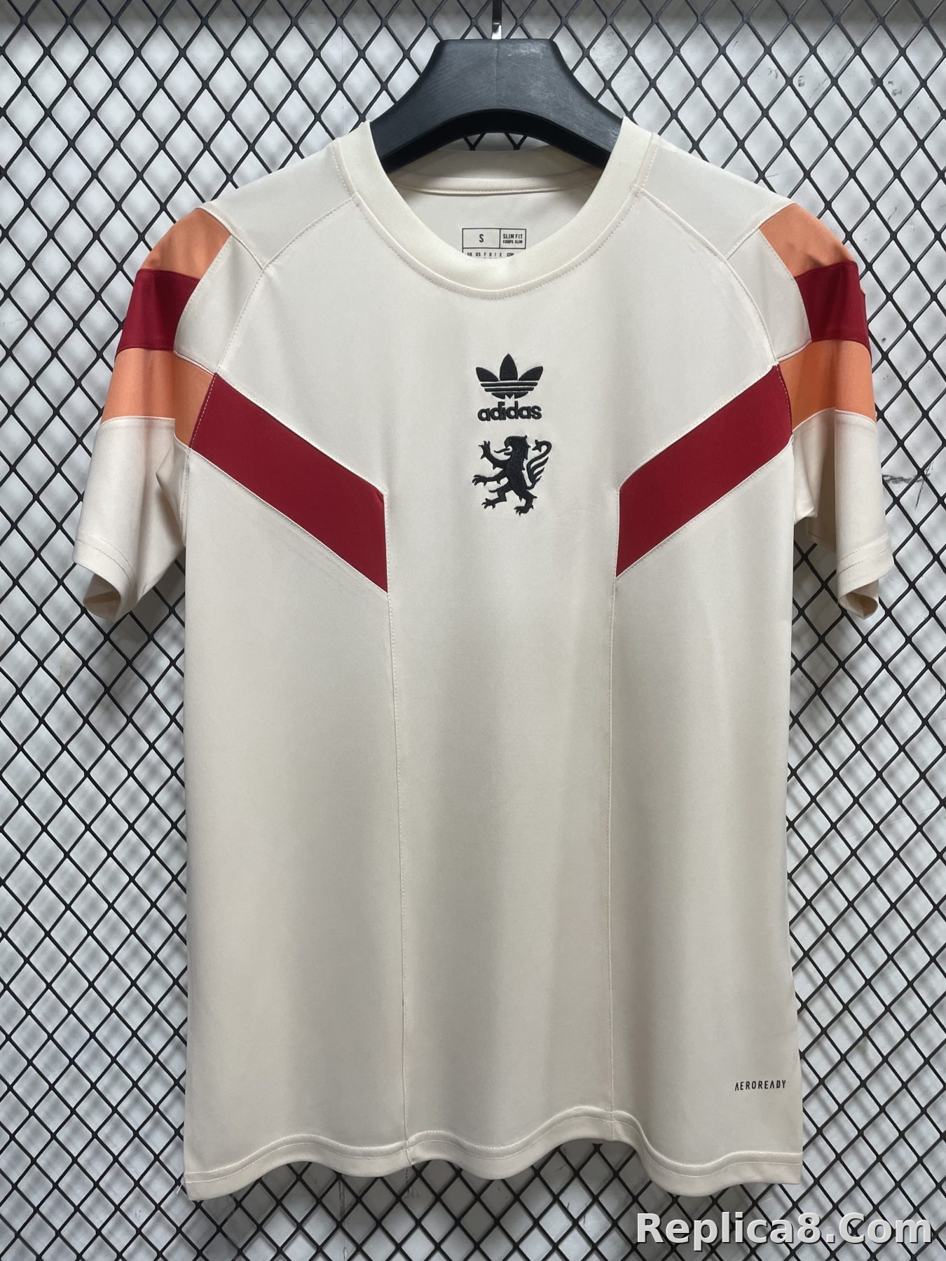 Olympique Lyonnais TSpecial Edition S-4 XL - detail