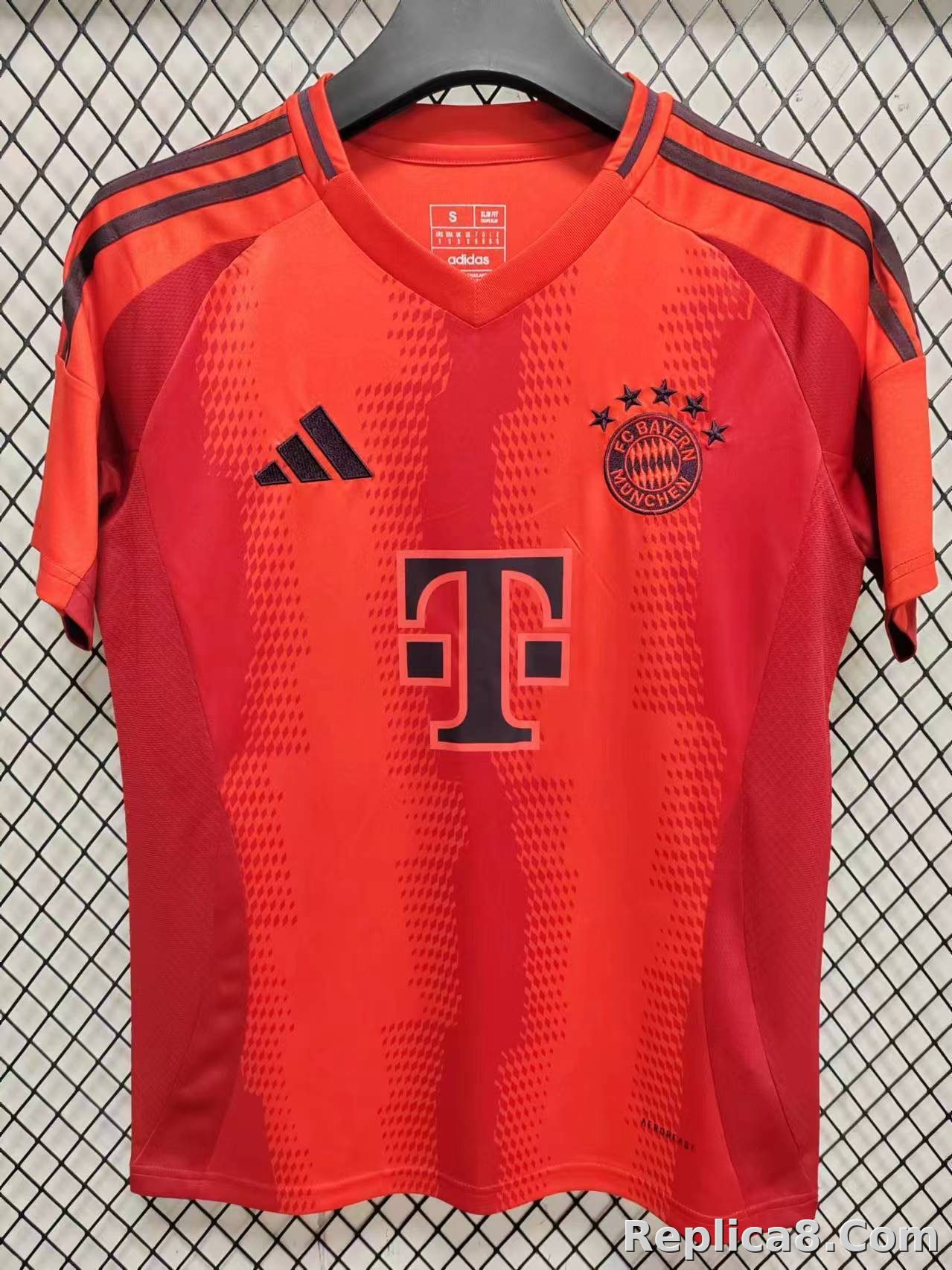 Bayern Munich Home Jersey S-4 XL - detail