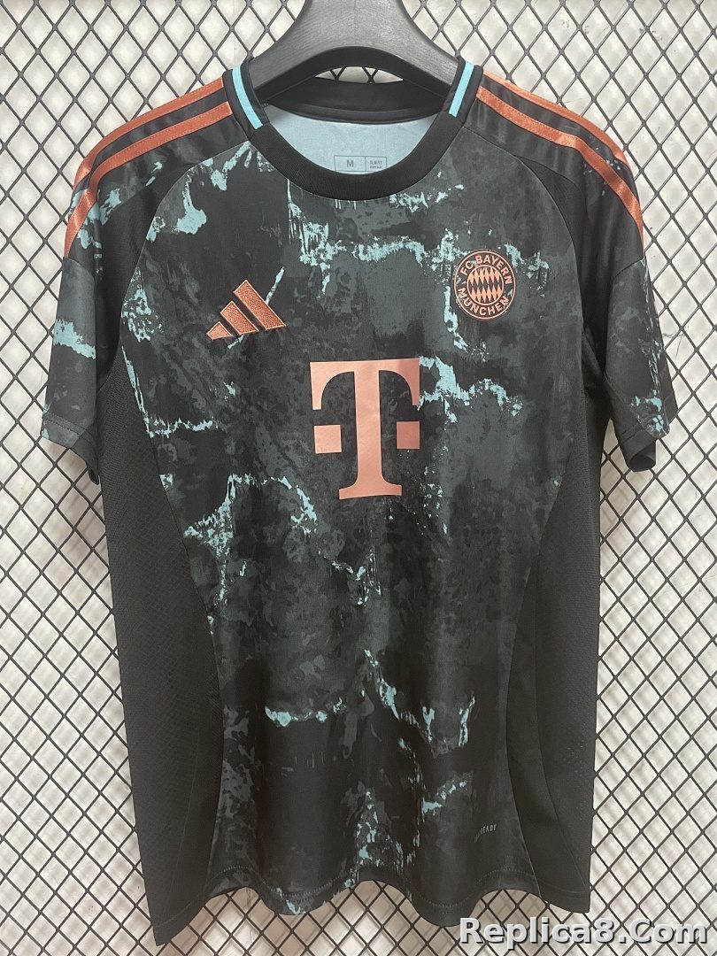Bayern Munich Away Jersey S-4 XL - detail